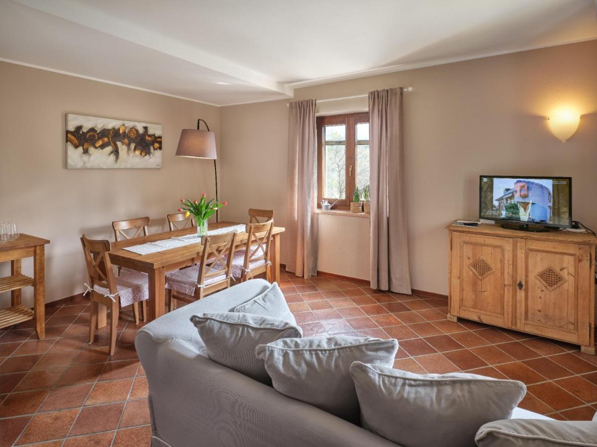 Cason Degli Ulivi Apartment Rivoli Veronese Exterior photo